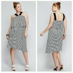 🌟HP🌟LANE BRYANT Striped Cross Front Tiered Dress